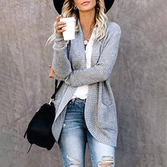 CARDIGAN WITH CURVED FRONT AND LARGE POCKET
