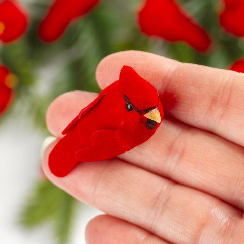 Pack of 24 Mini 1-1/2" Mushroom Red Cardinal Birds